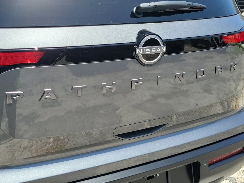 New 2026 Nissan Pathfinder SV w/ Cargo Package FWD image 12