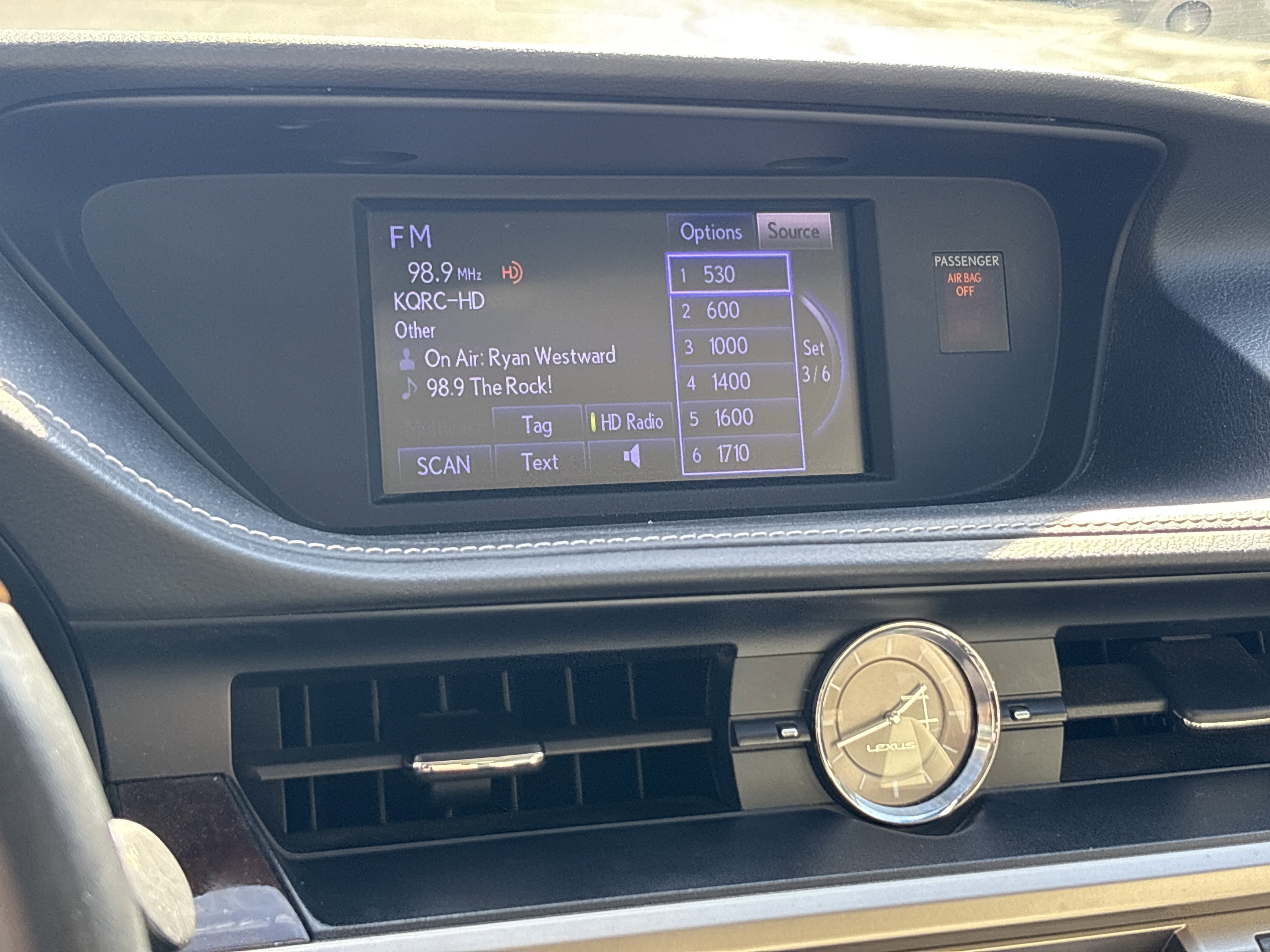 Used 2013 Lexus ES 350 w/ Premium Pkg image 22