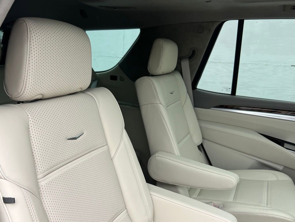 New 2026 Cadillac Escalade Platinum Luxury AWD/4WD image 28