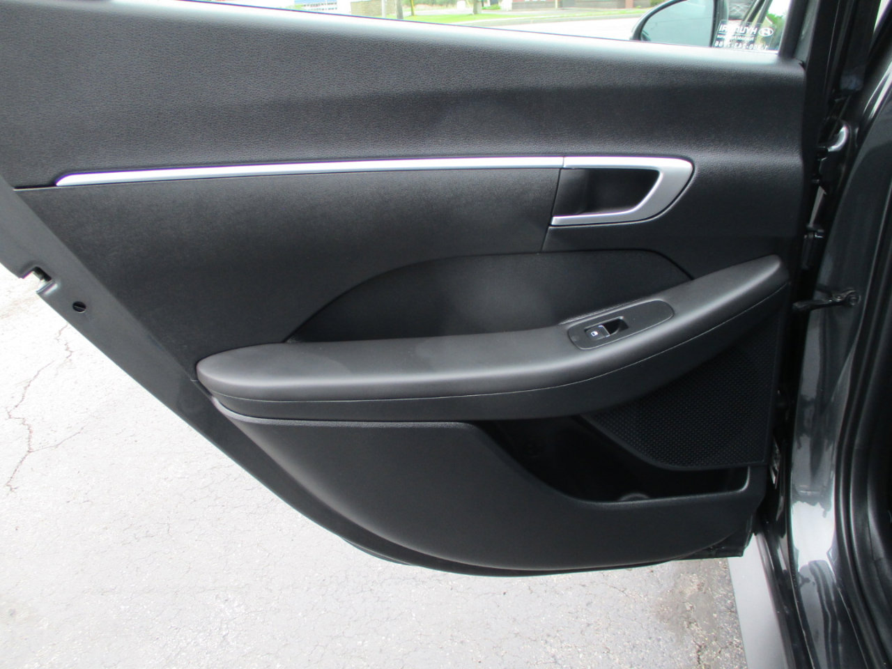 Used 2022 Hyundai Sonata SE w/ Cargo Package image 54