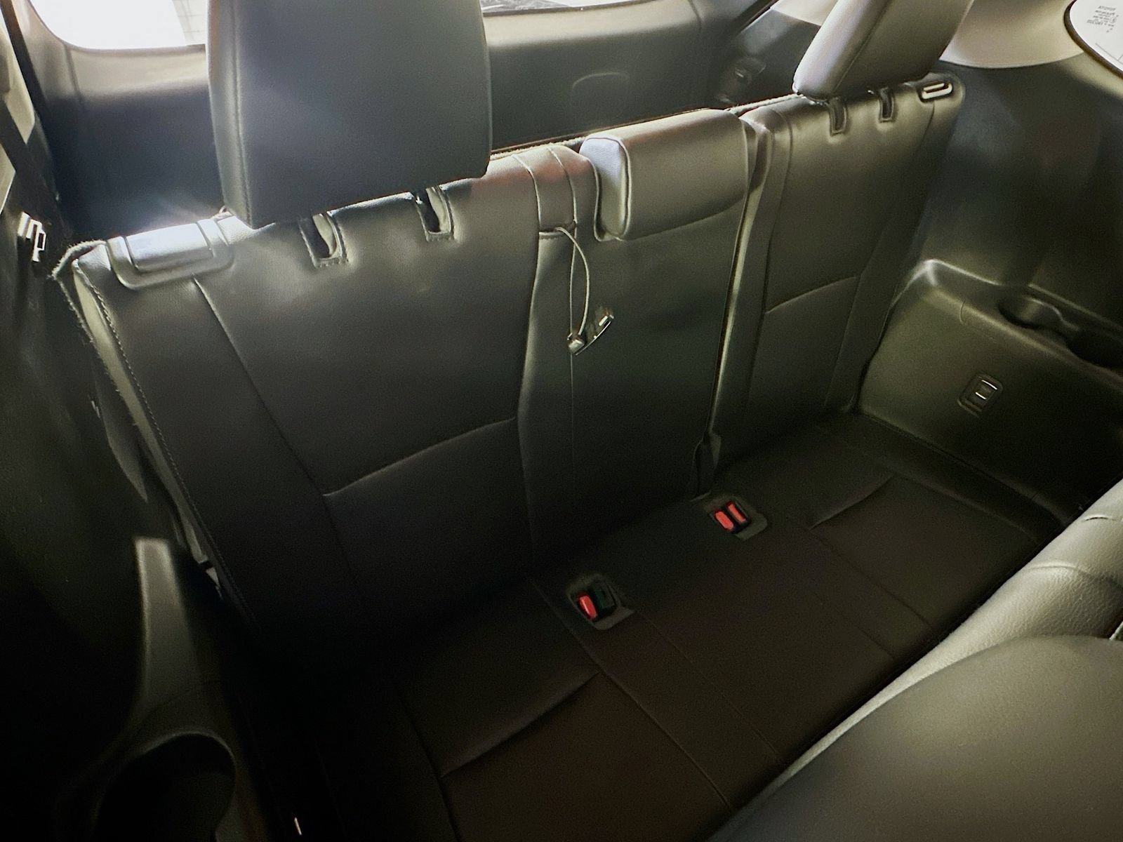 Used 2020 Toyota Highlander Limited AWD/4WD image 28