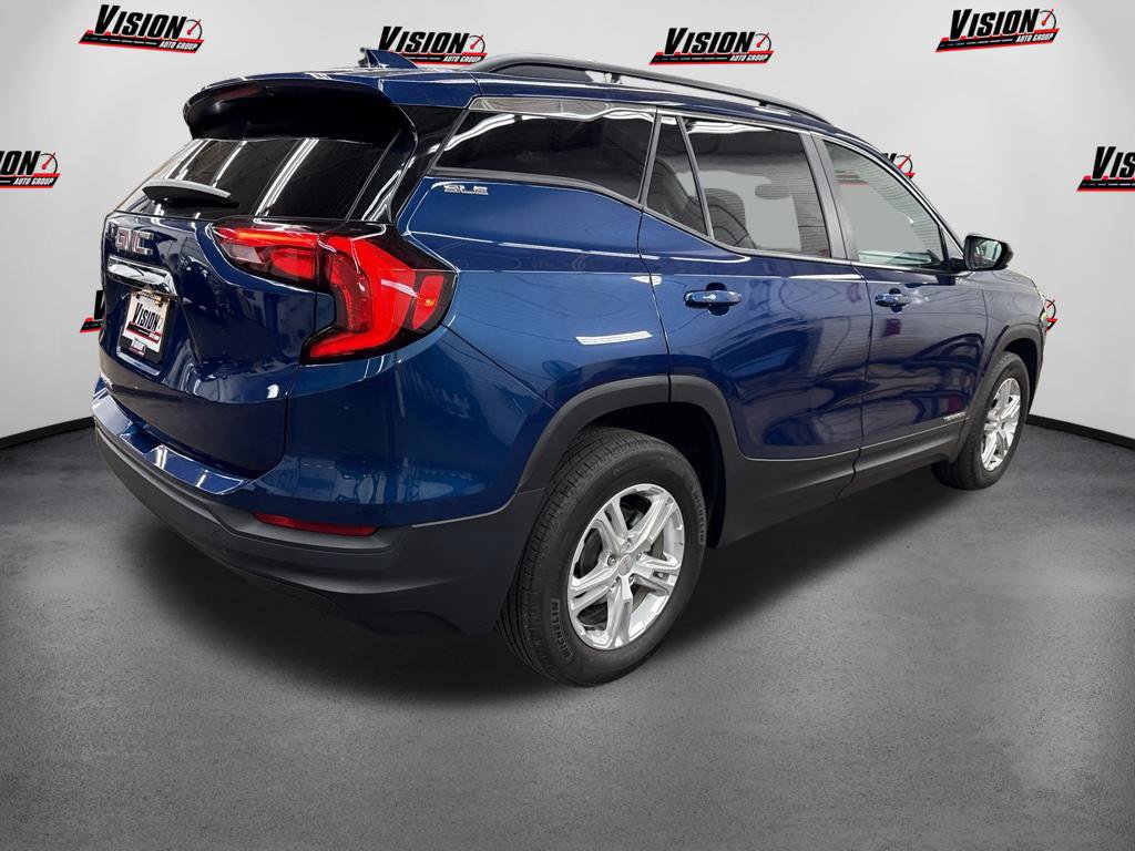 Used 2021 GMC Terrain SLE w/ Driver Convenience Package FWD image 5