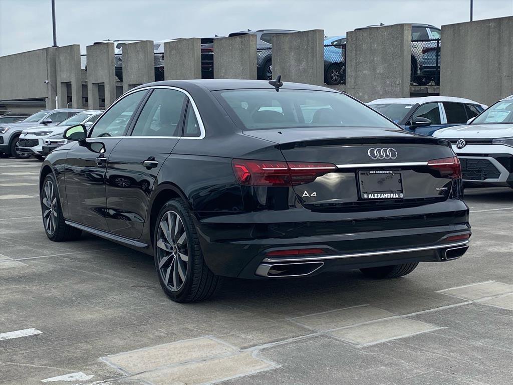 Used 2023 Audi A4 2.0T Premium w/ Convenience Package image 5