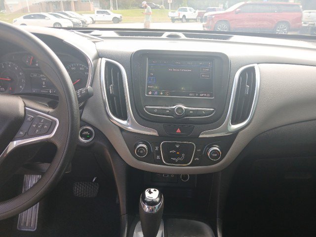 Used 2020 Chevrolet Equinox LS FWD image 15