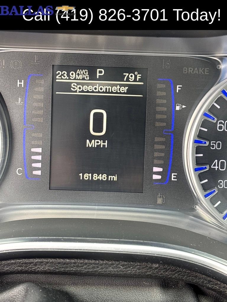 Used 2015 Chrysler 200 Limited w/ Convenience Group FWD image 18