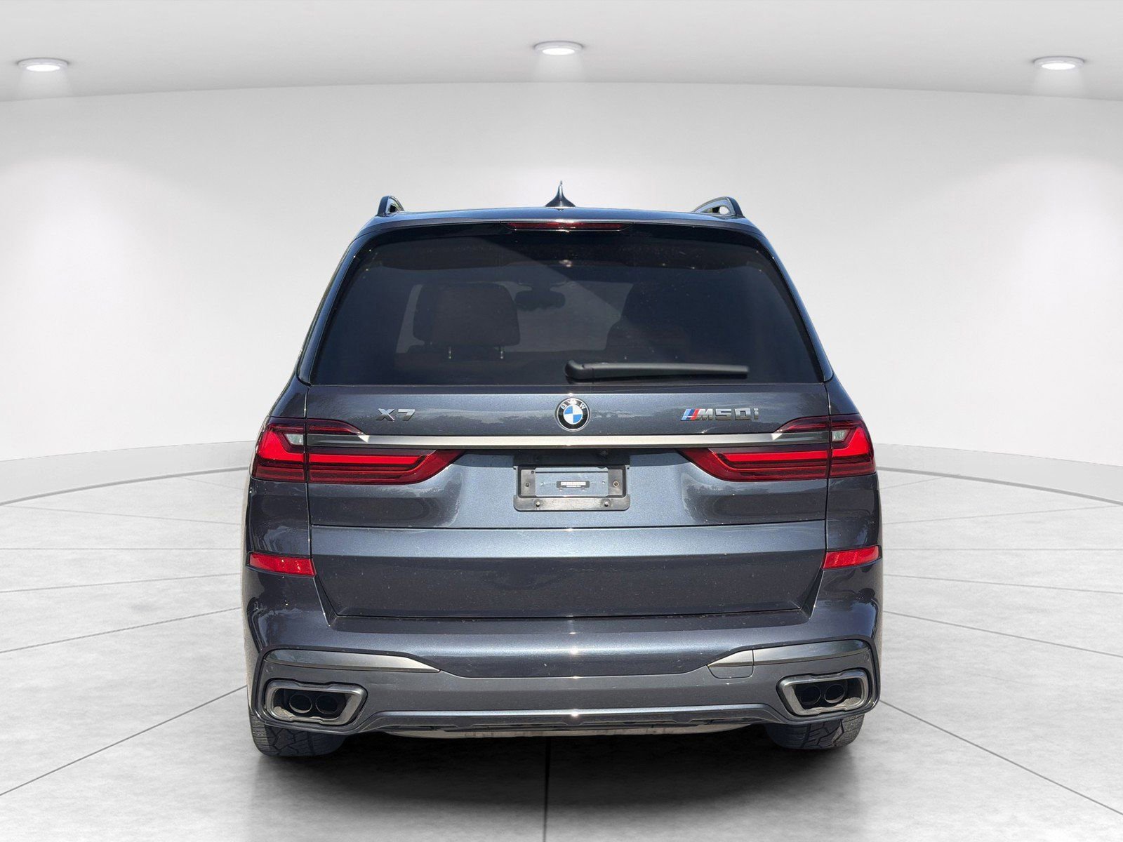 Used 2022 BMW X7 M50i w/ Dynamic Handling Package AWD/4WD image 5