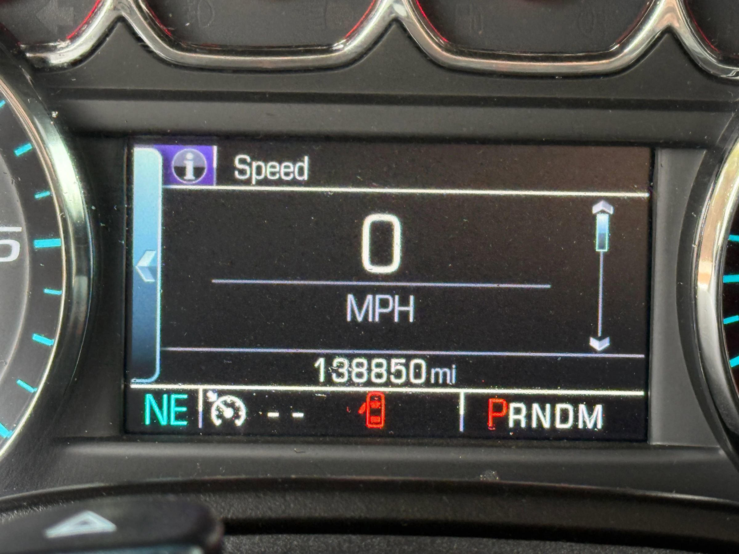 Used 2015 Chevrolet Tahoe LT image 23