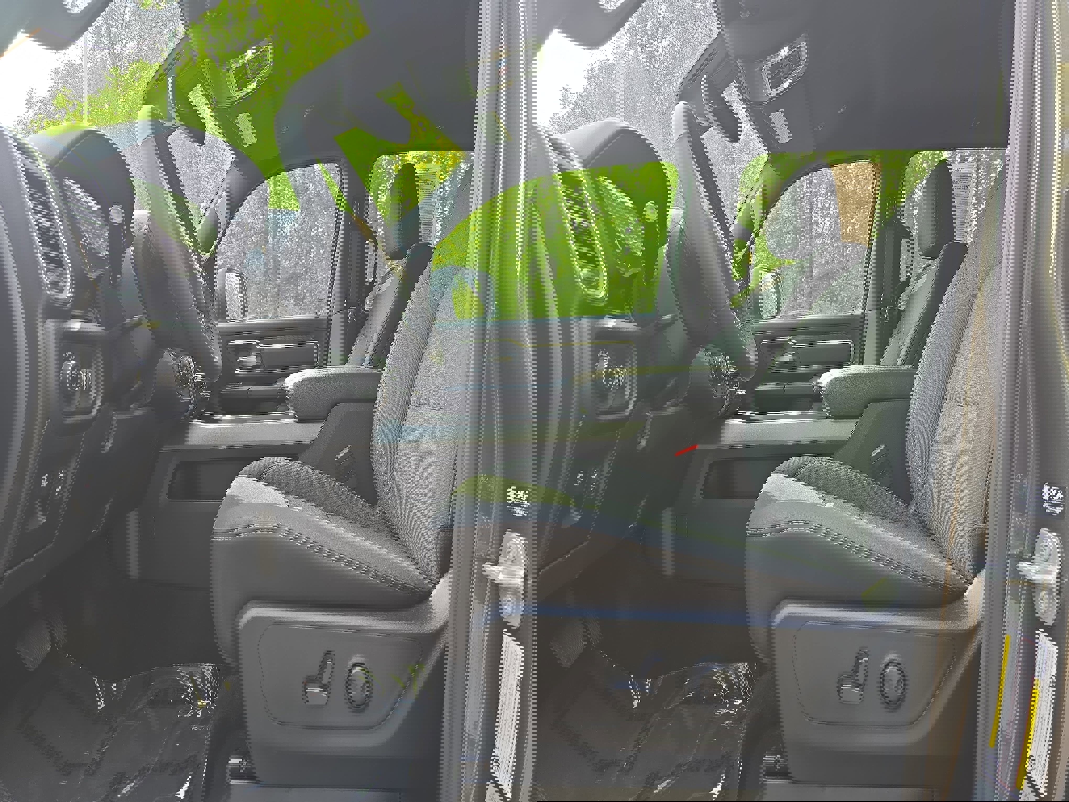 Used 2026 RAM 1500 Big Horn AWD/4WD image 14