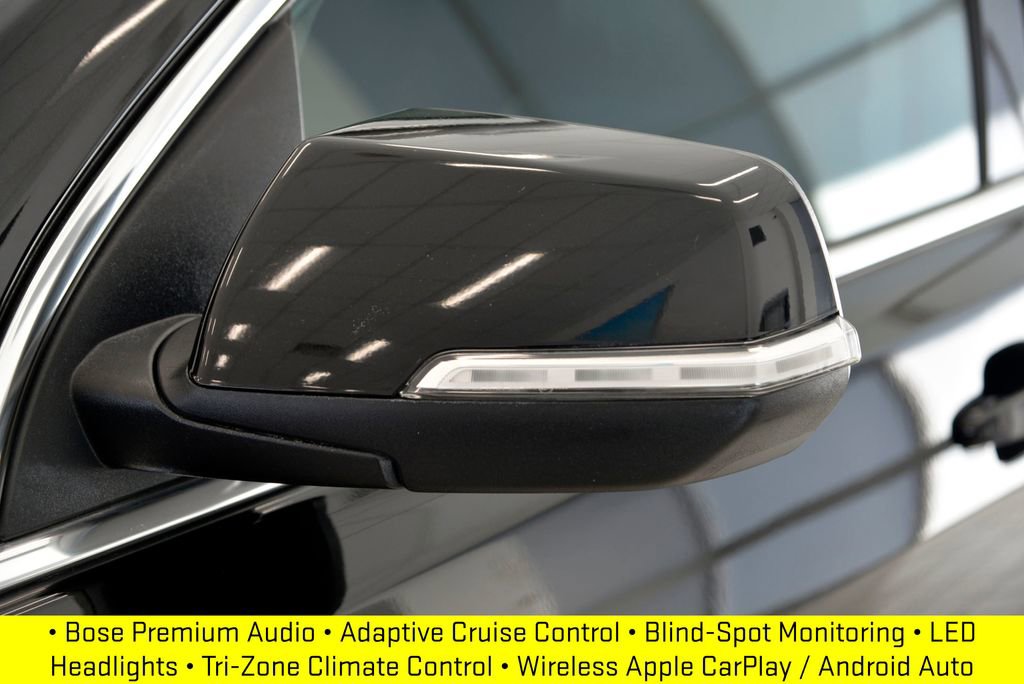 Used 2023 GMC Acadia SLT image 12