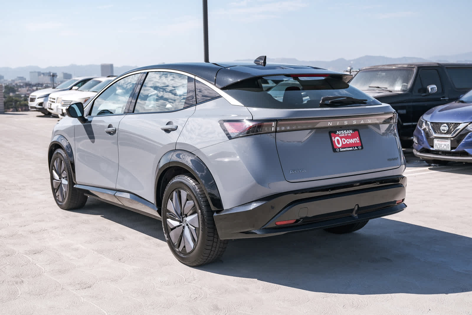Used 2023 Nissan Ariya FWD image 6