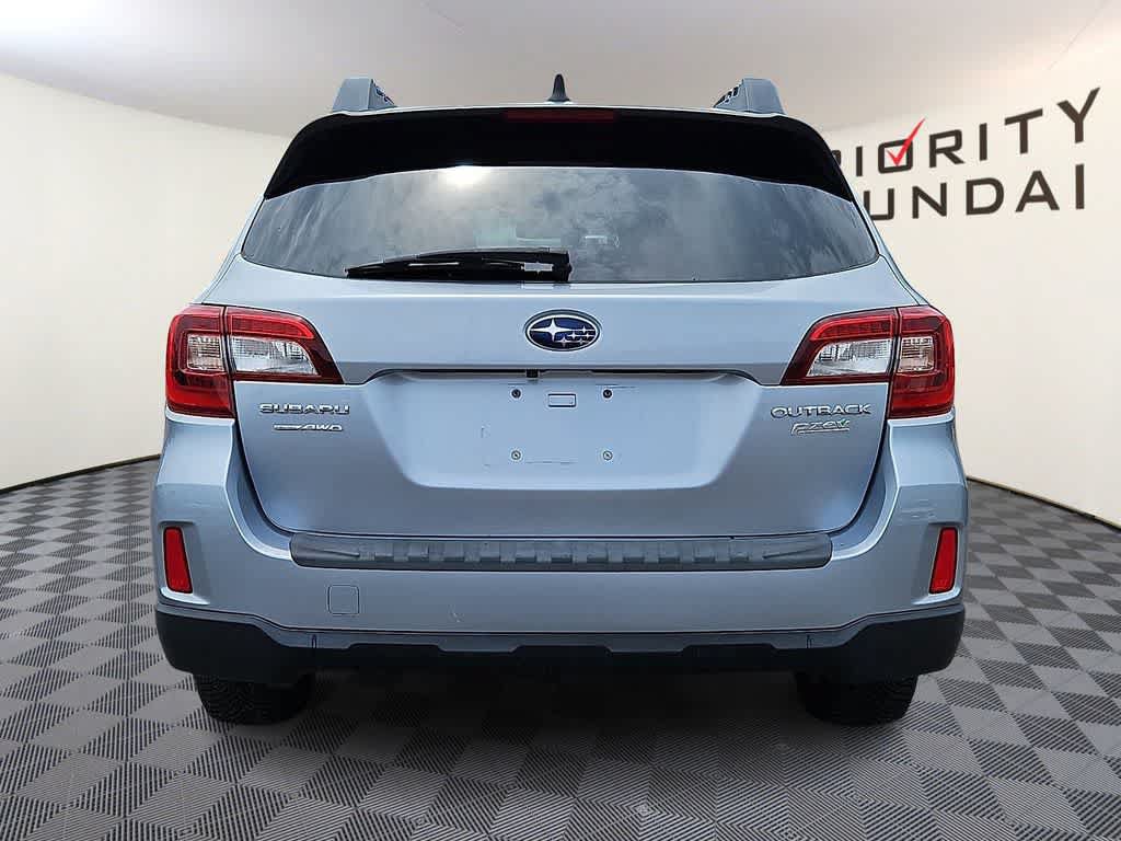 Used 2016 Subaru Outback 2.5i Limited AWD/4WD image 5
