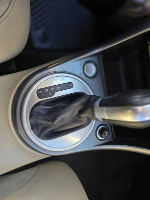 Used 2019 Volkswagen Beetle 2.0T SE image 29