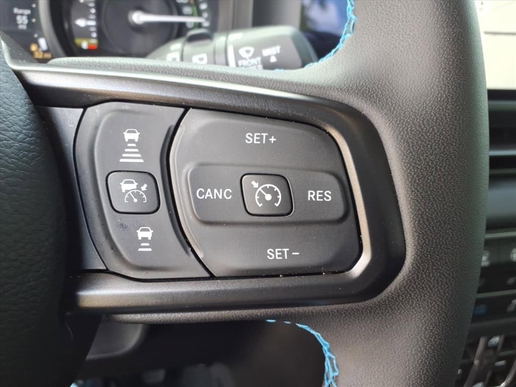Used 2024 Jeep Wrangler Unlimited Rubicon 4xe image 25