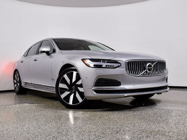 Used 2025 Volvo S90 T8 Ultra AWD/4WD image 10