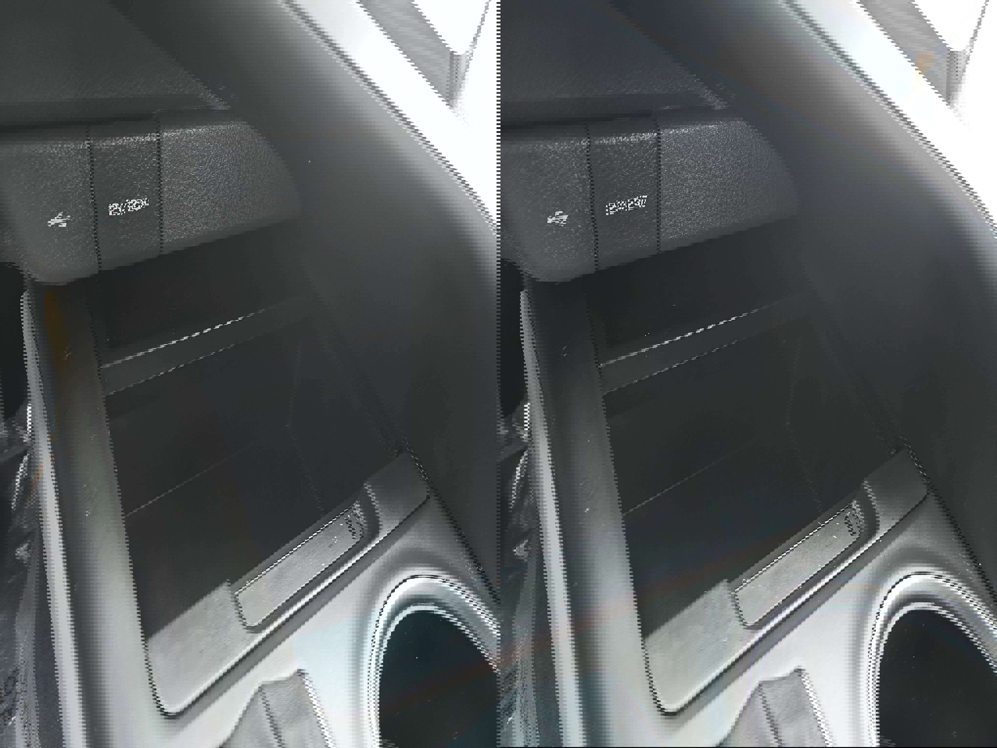 Used 2024 Toyota Camry SE image 29