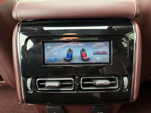 Used 2023 Lincoln Aviator Black Label w/ Class IV Trailer Tow Package image 21