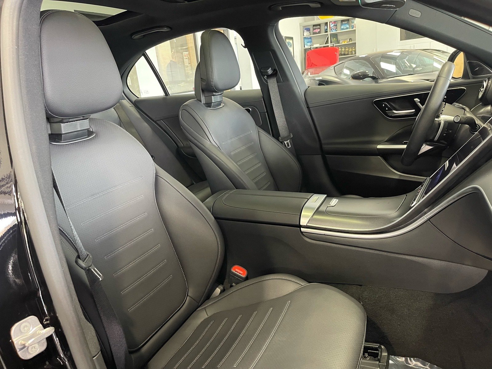Used 2024 Mercedes-Benz C 300 Sedan w/ AMG Line w/ Night Package image 41