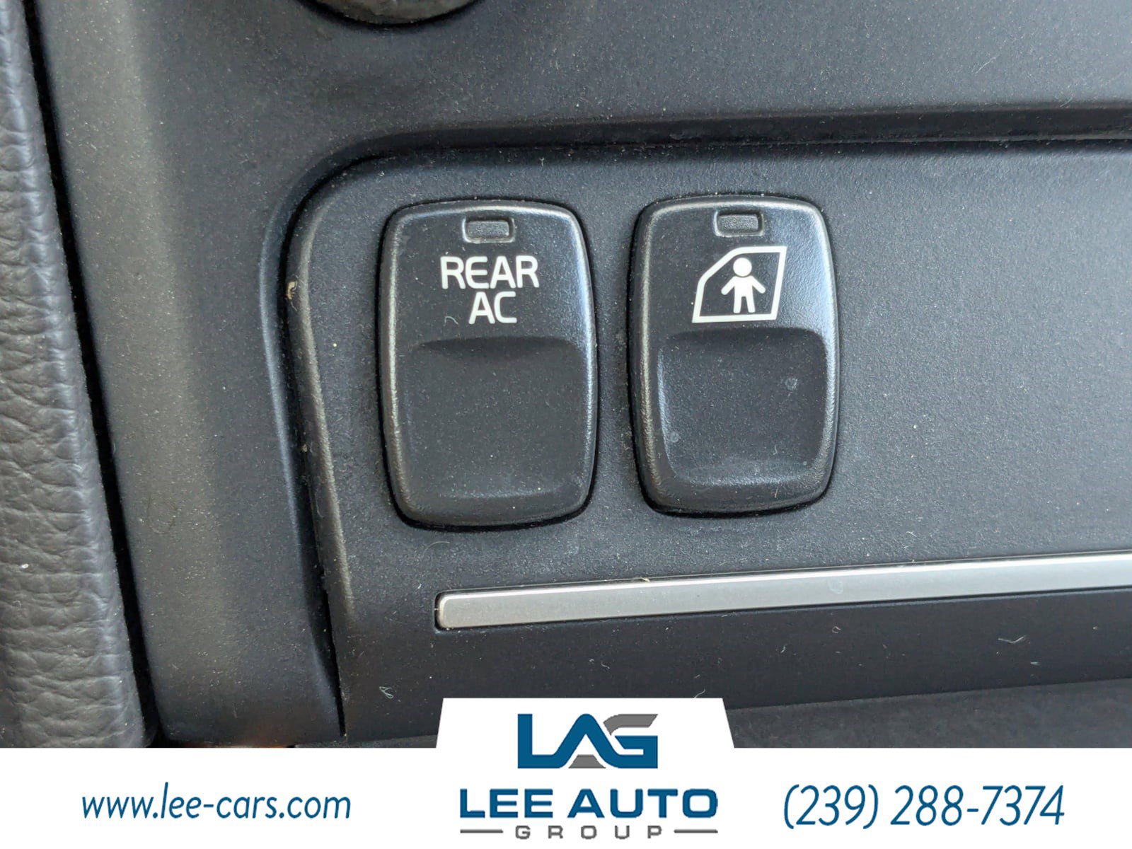 Used 2008 Volvo XC90 V8 image 25