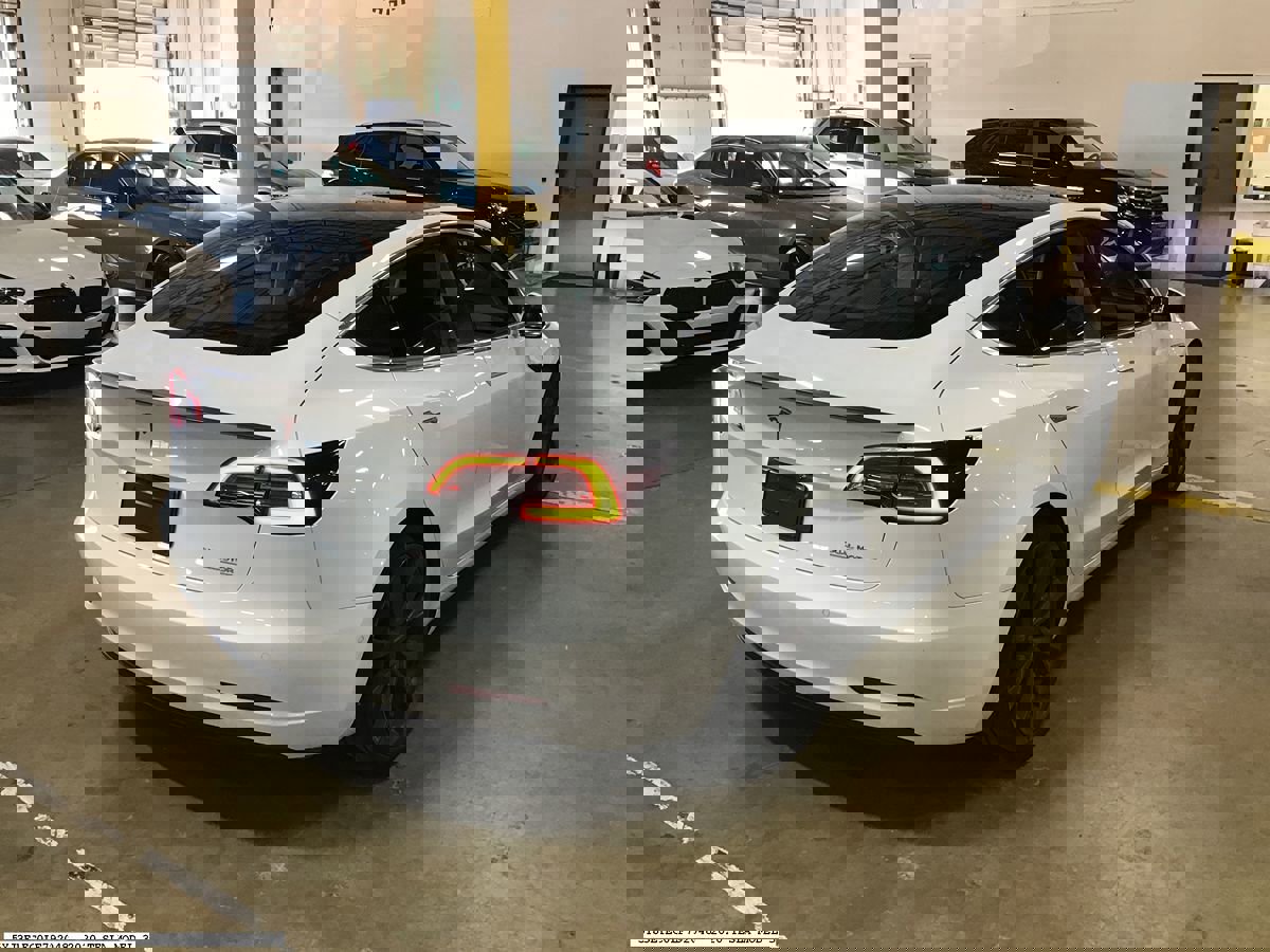 Used 2020 Tesla Model 3 Performance image 4