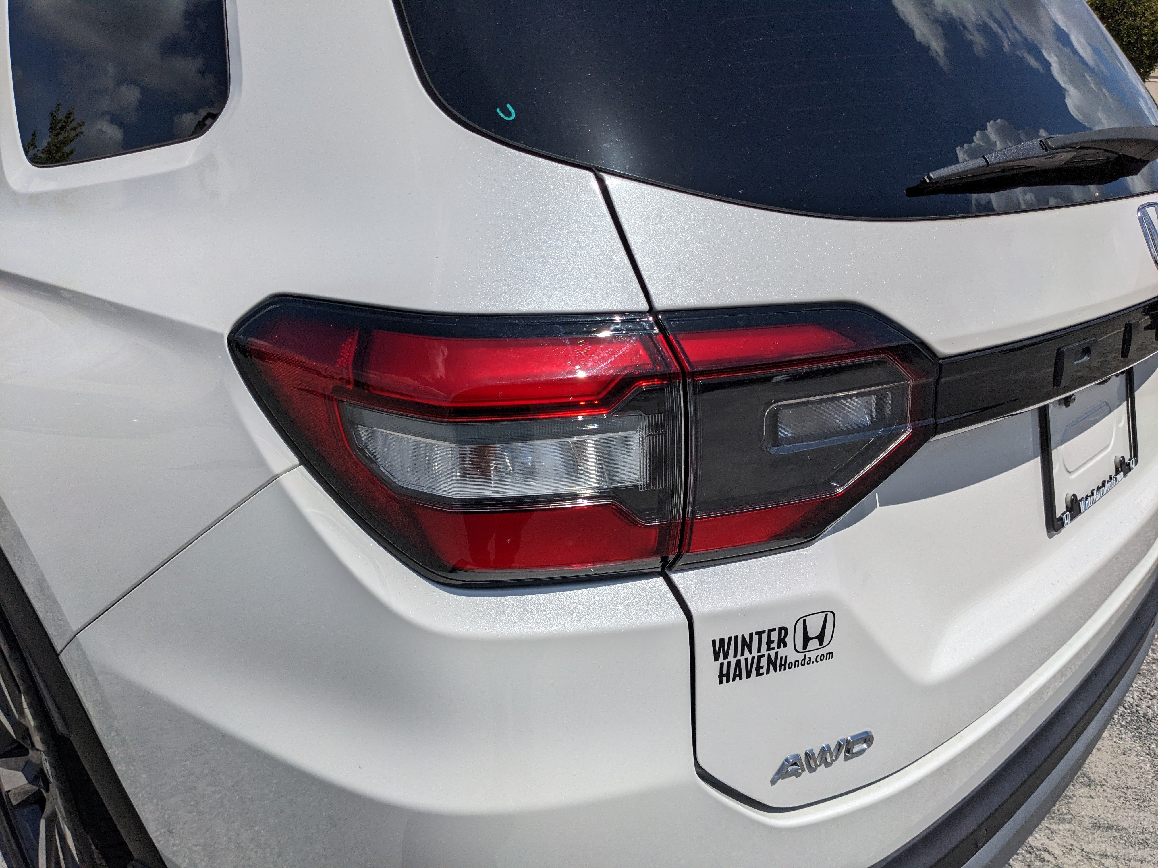 Used 2024 Honda Pilot Elite image 13