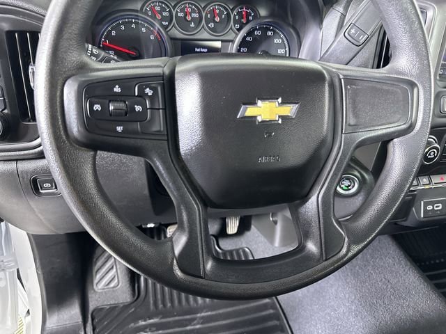 Used 2022 Chevrolet Silverado 1500 W/T w/ WT Value Package AWD/4WD image 11