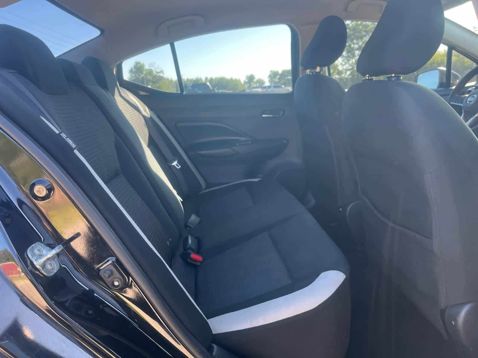 Used 2020 Nissan Versa SV image 27