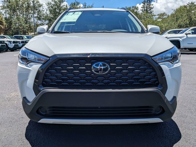 New 2024 Toyota Corolla Cross LE FWD image 8