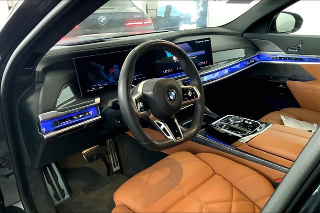 Certified 2023 BMW 740i image 7