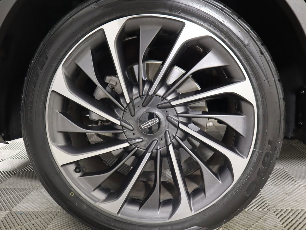 Used 2020 Lincoln Aviator Reserve w/ Equipment Group 202A image 33