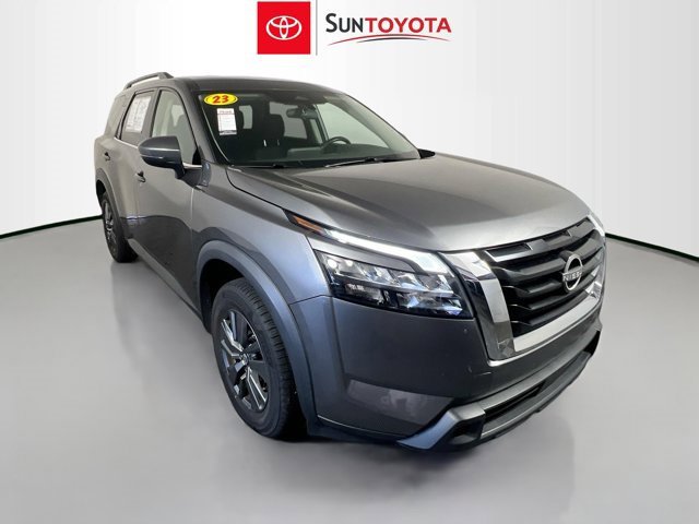 Used 2023 Nissan Pathfinder SV