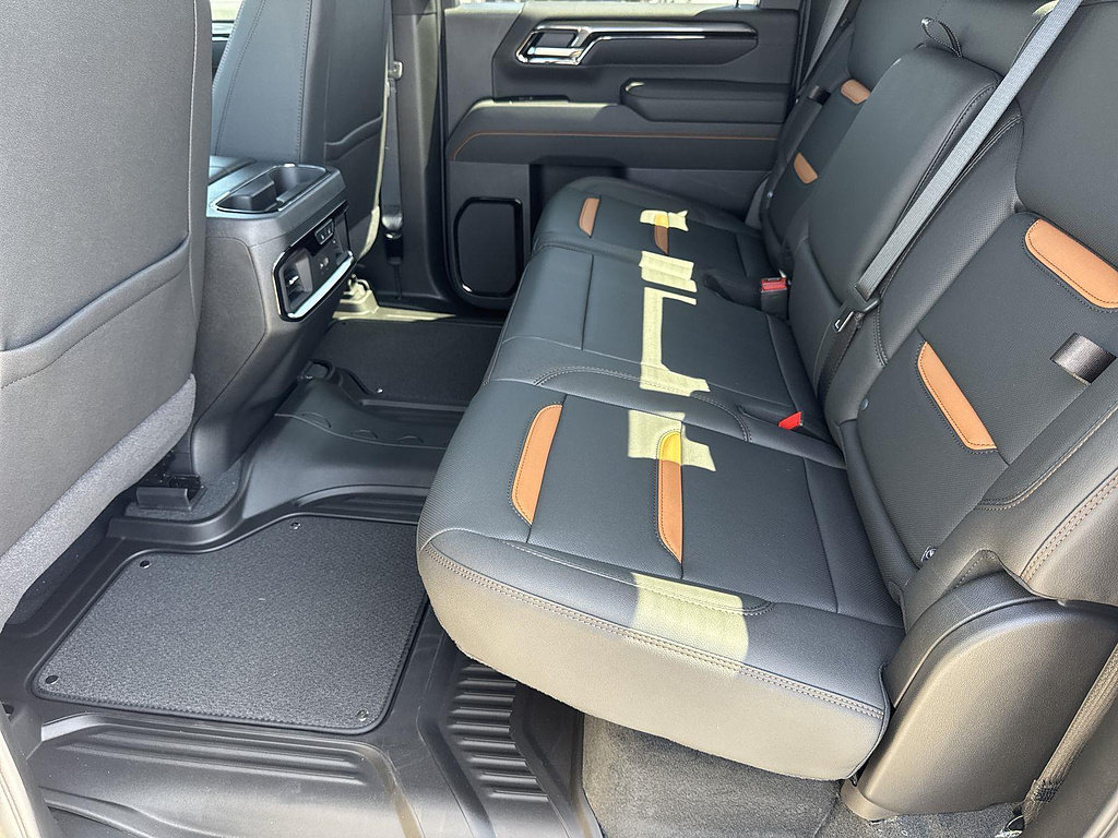 New 2026 GMC Sierra 2500 AT4 w/ AT4 Premium Plus Package AWD/4WD image 1