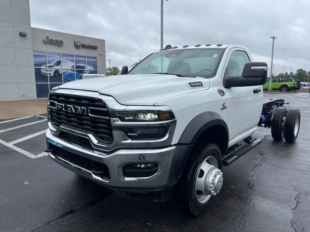 Used 2025 RAM 5500 Tradesman image 8