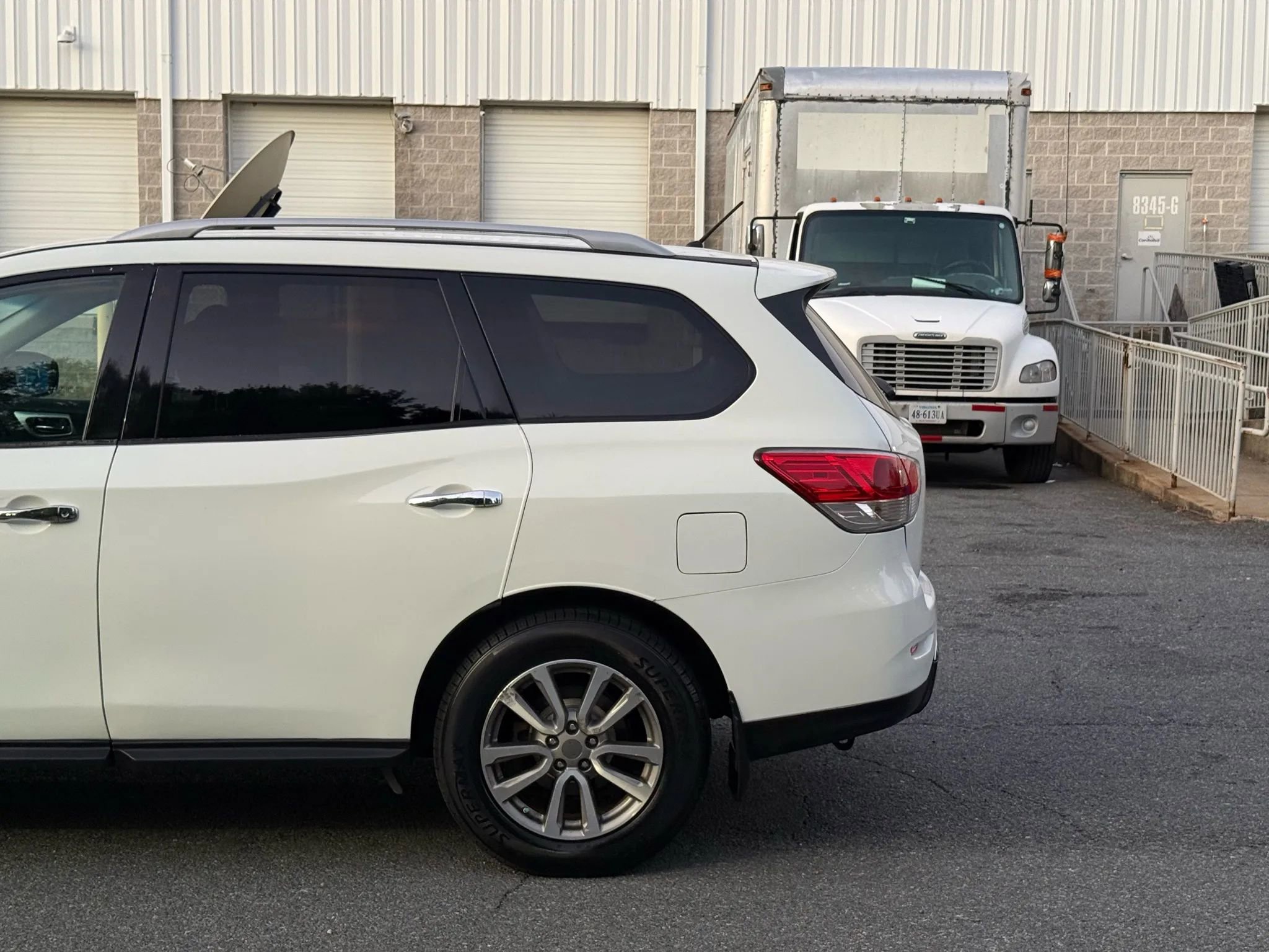 Used 2016 Nissan Pathfinder S image 16