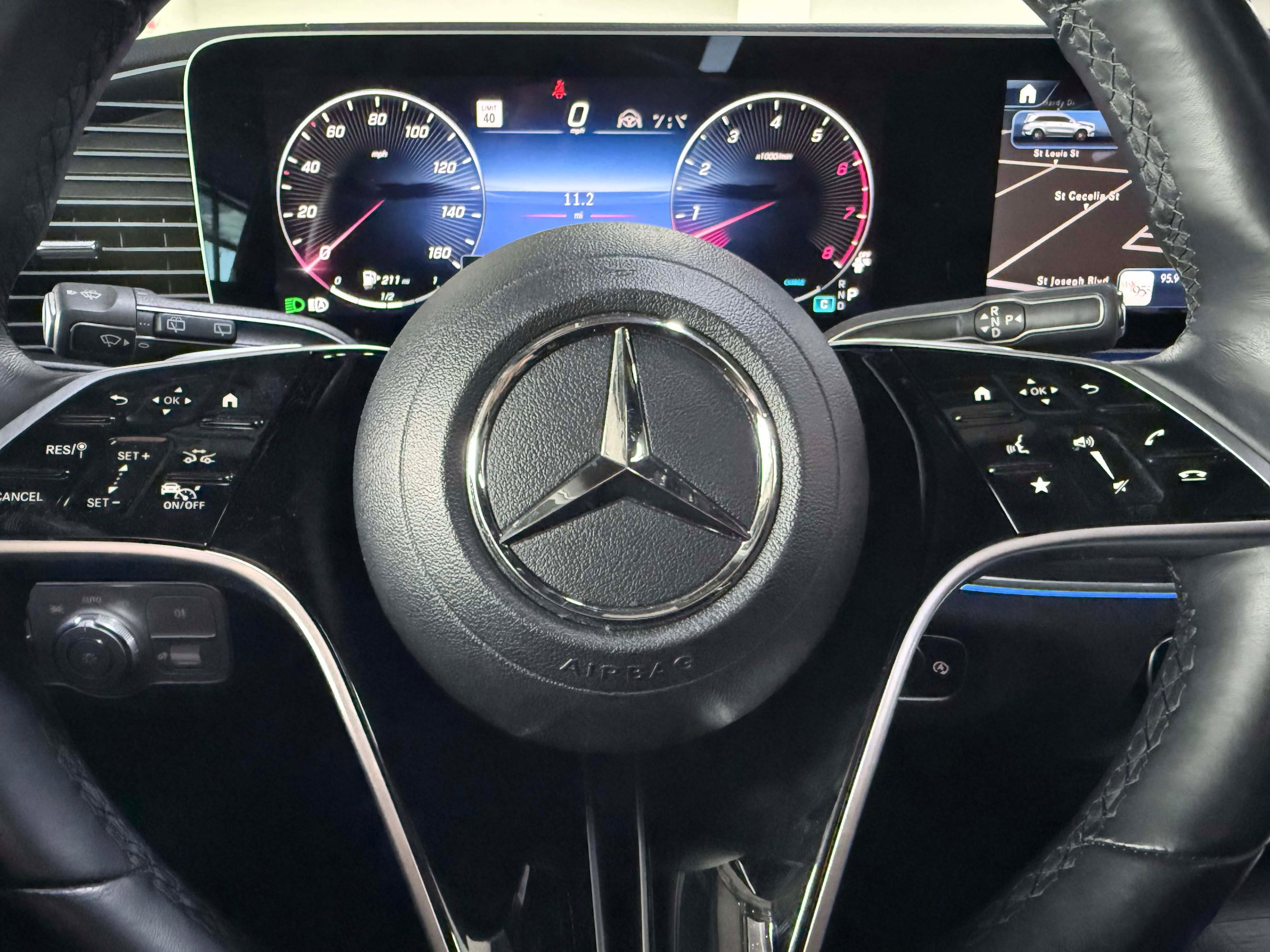 Used 2025 Mercedes-Benz GLS 450 4MATIC image 20