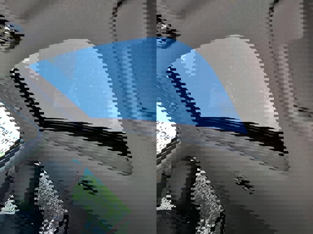 Used 2023 Kia Niro EX Touring image 17