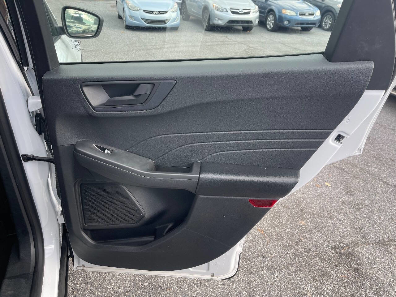 Used 2022 Ford Escape S image 30