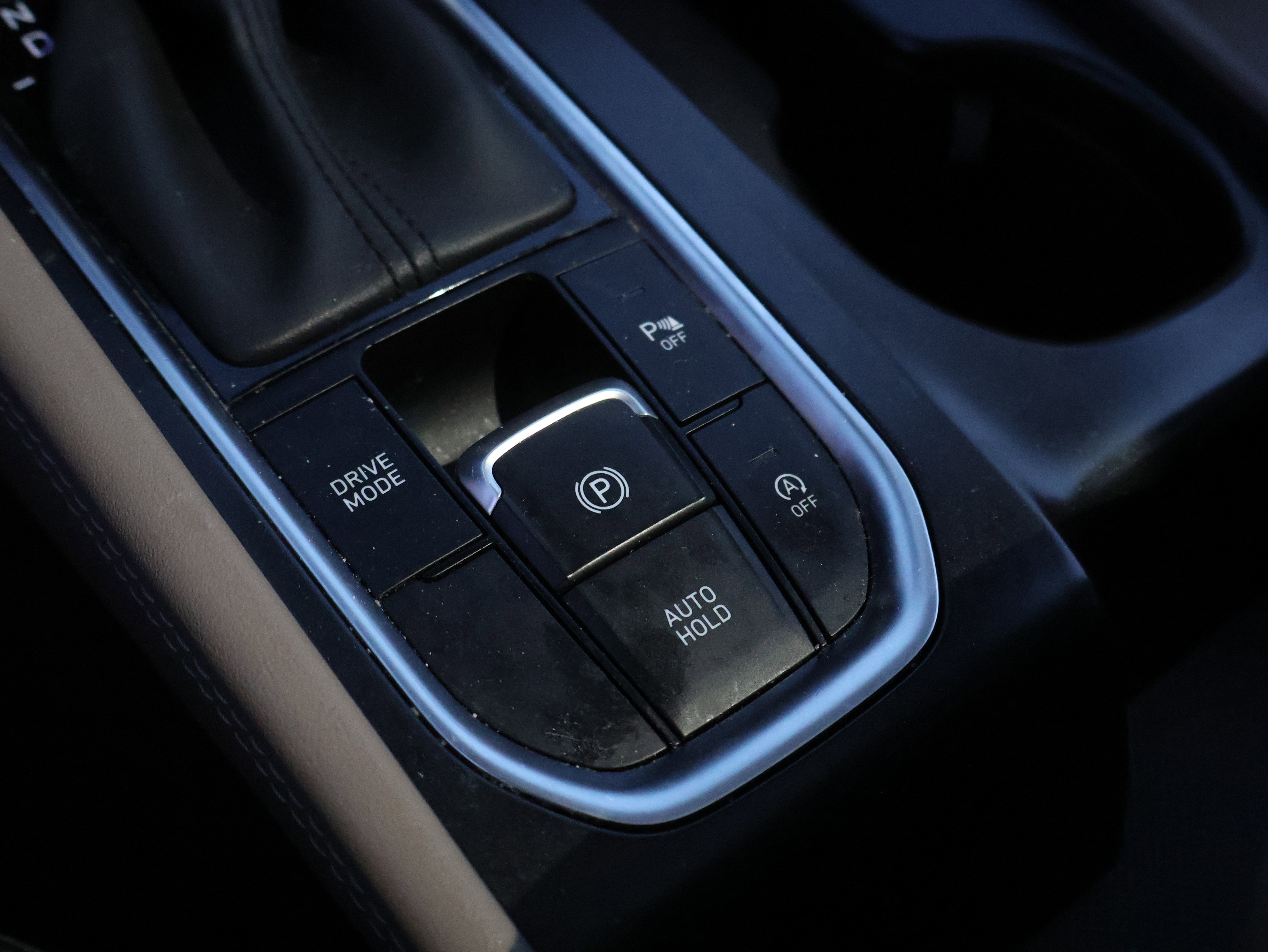 Used 2020 Hyundai Santa Fe SEL image 34