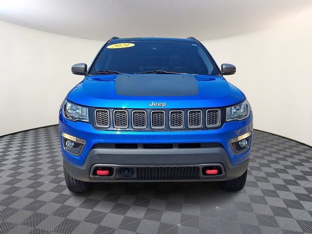 Used 2021 Jeep Compass Trailhawk w/ Sun and Sound Group AWD/4WD image 2