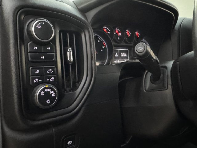 Used 2024 Chevrolet Silverado 2500 Custom w/ Custom Value Package AWD/4WD image 6
