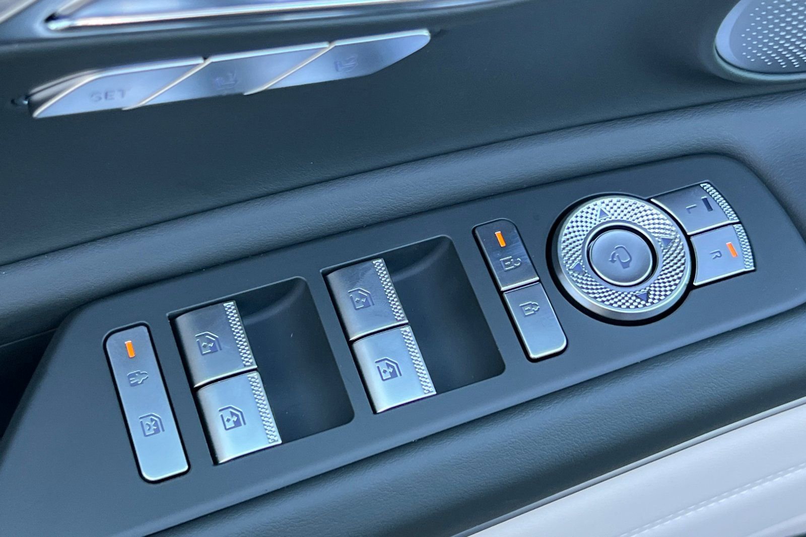 New 2026 Genesis GV80 2.5T Prestige image 13