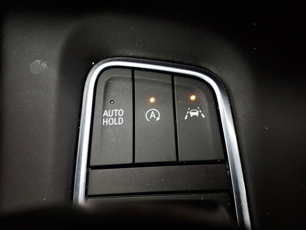 Used 2021 Cadillac Escalade ESV Premium Luxury Platinum image 24