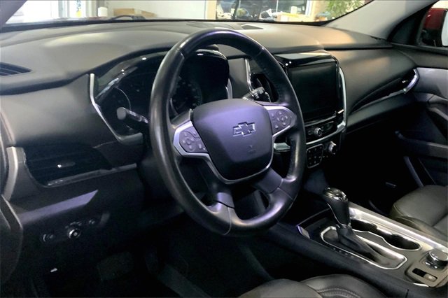 Used 2020 Chevrolet Traverse RS image 13
