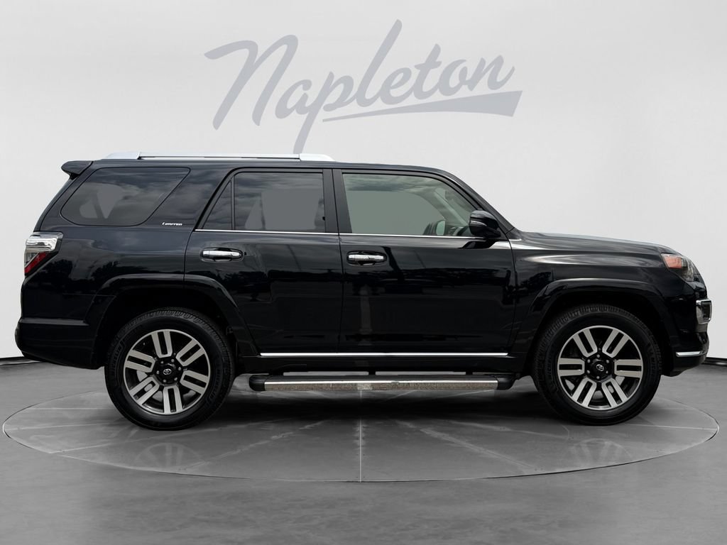Used 2023 Toyota 4Runner Limited AWD/4WD image 9