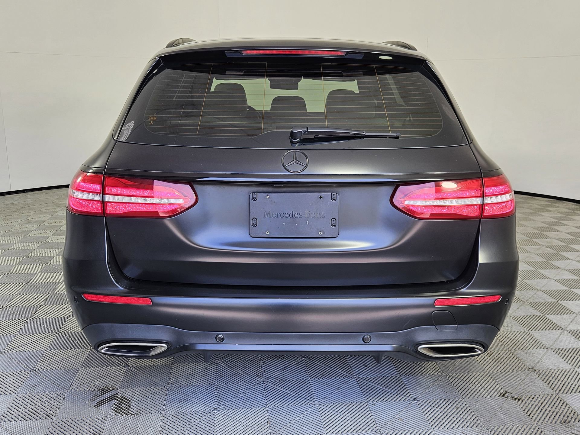 Used 2019 Mercedes-Benz E 450 4MATIC Wagon image 6