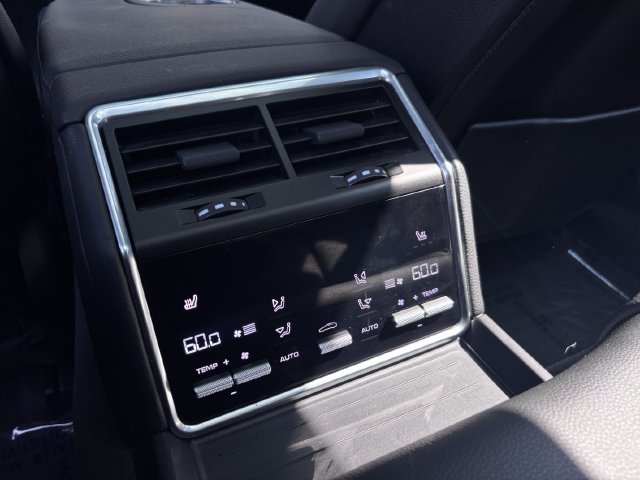 Certified 2023 Porsche Panamera Platinum Edition RWD image 25