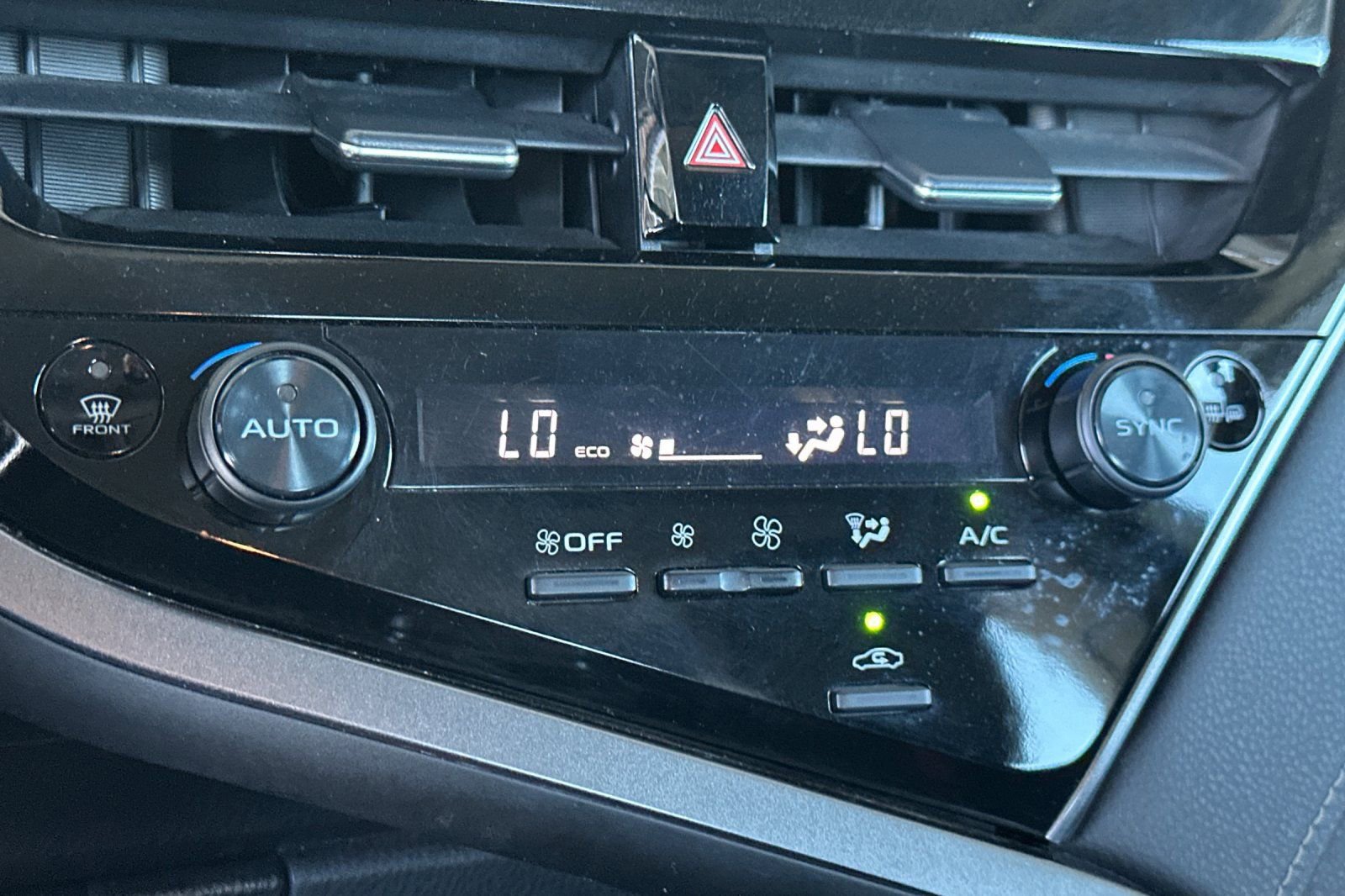 Certified 2024 Toyota Camry SE image 24