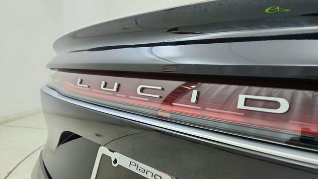 Used 2025 Lucid Air Touring AWD/4WD image 17