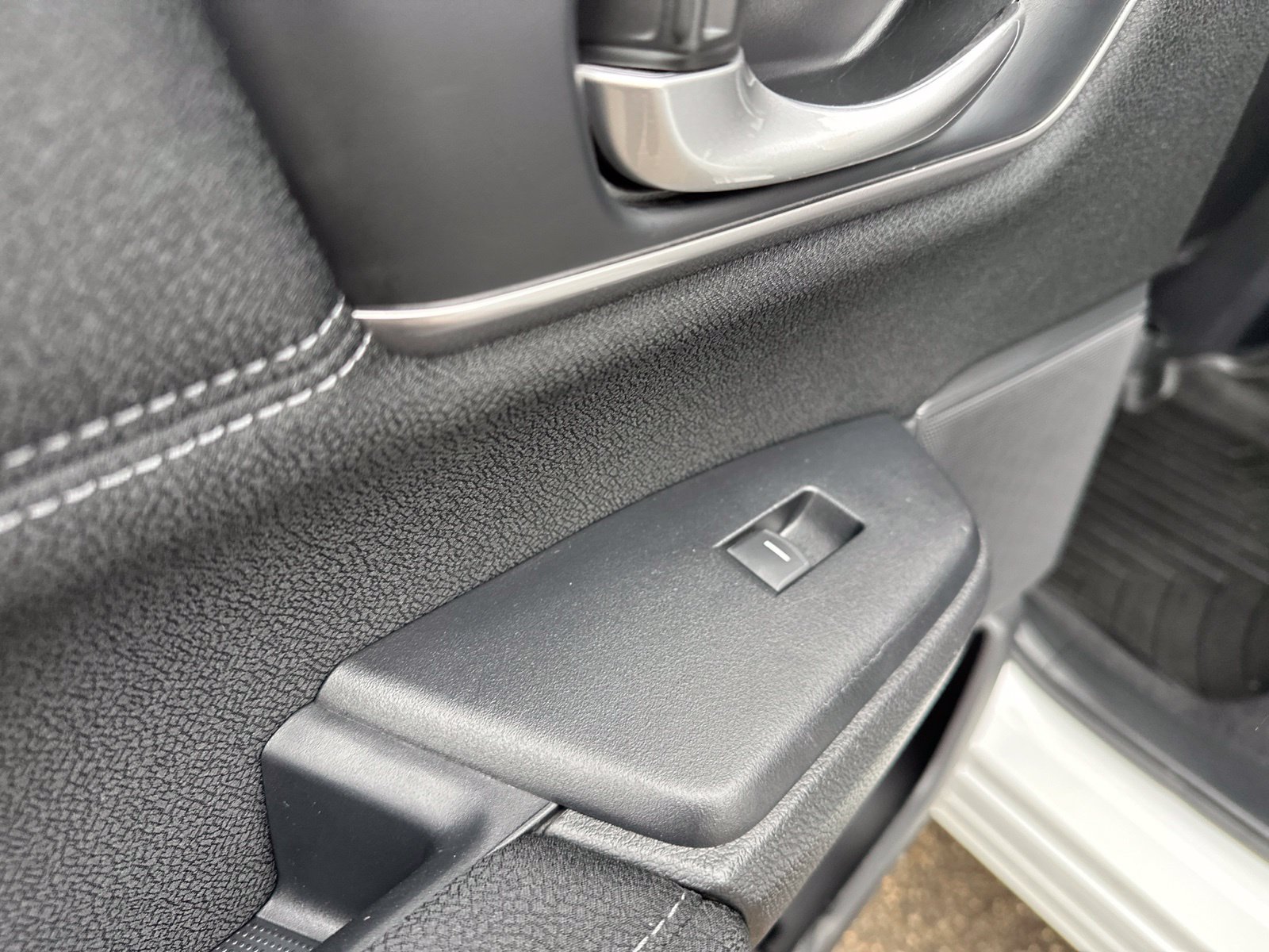 Used 2020 Honda CR-V EX image 23