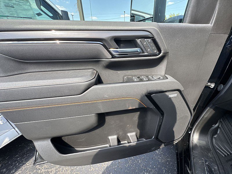 New 2026 GMC Sierra 2500 AT4 image 11