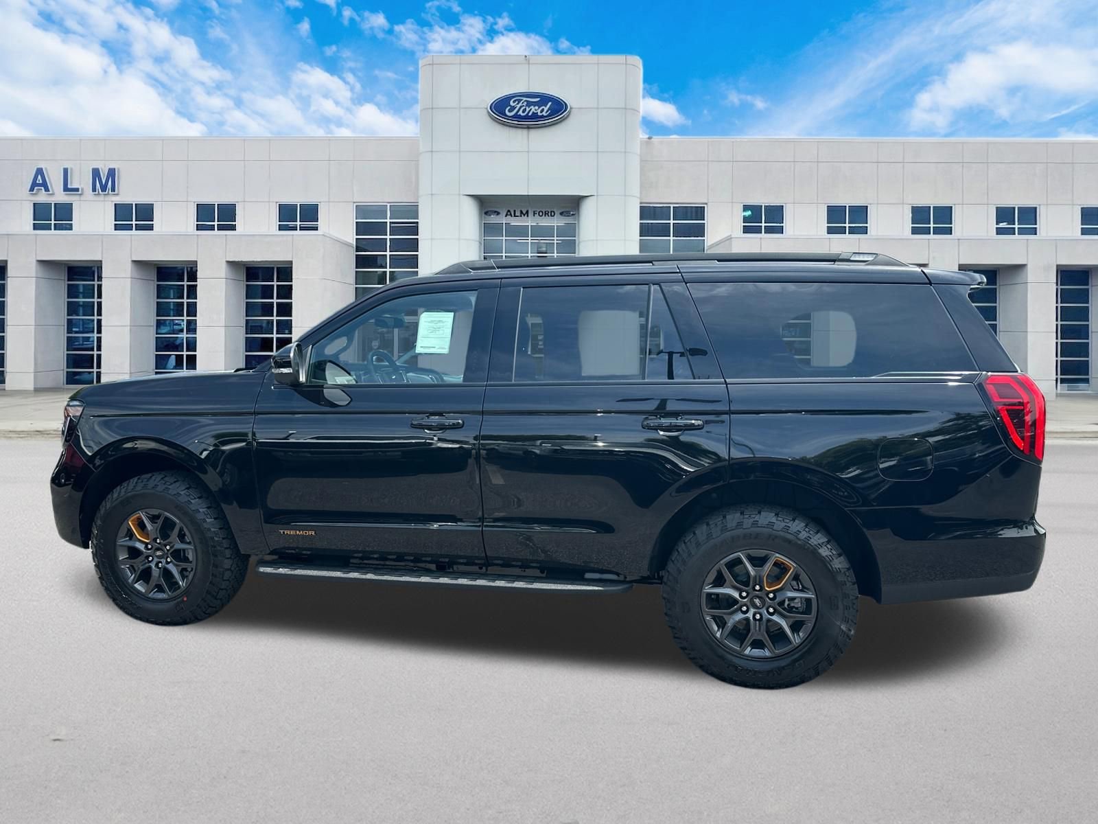 New 2026 Ford Expedition Tremor AWD/4WD image 9